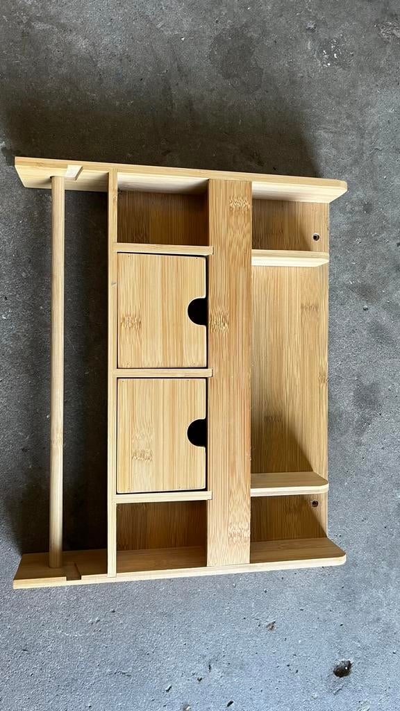 Bamboe wandkastje met lades en handdoekhouder, Huis en Inrichting, Kasten | Overige, Ophalen, Zo goed als nieuw