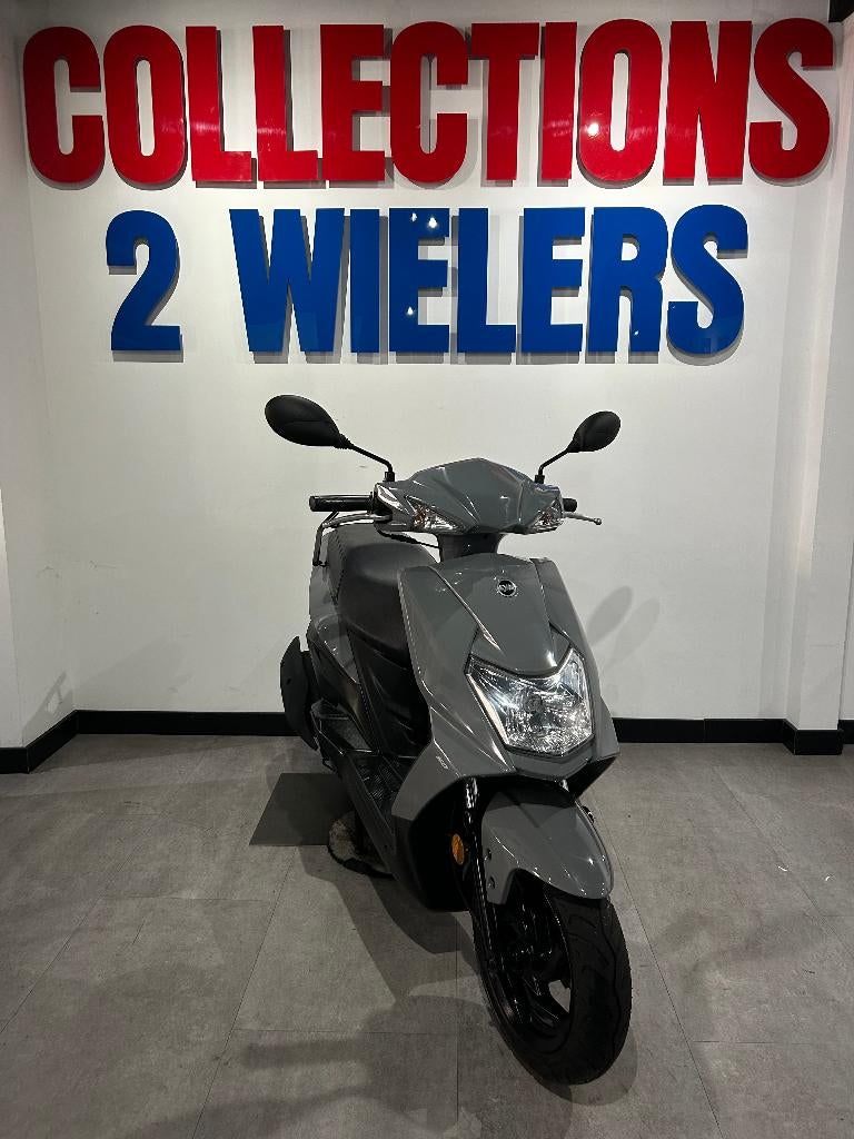 Sym Orbit III 11-2023 Nardo Grey IN NIEUWSTAAT, Fietsen en Brommers, Scooters | SYM, Maximaal 45 km/u, Ophalen of Verzenden, Zo goed als nieuw