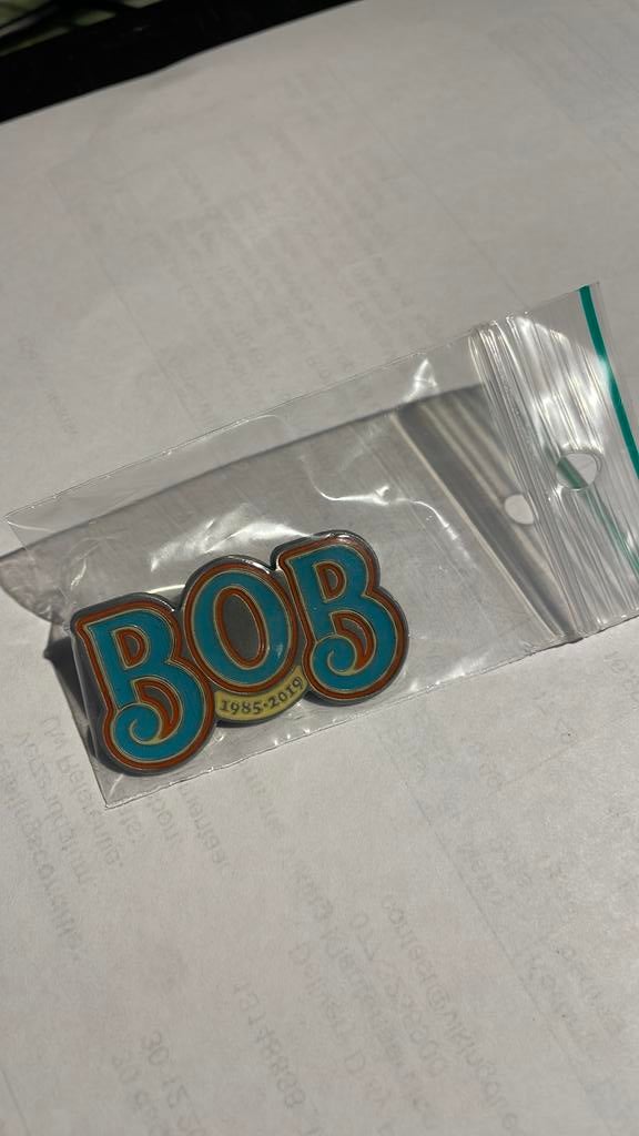 Efteling bob pin, Verzamelen, Efteling, Ophalen of Verzenden, Zo goed als nieuw, Button of Speldje