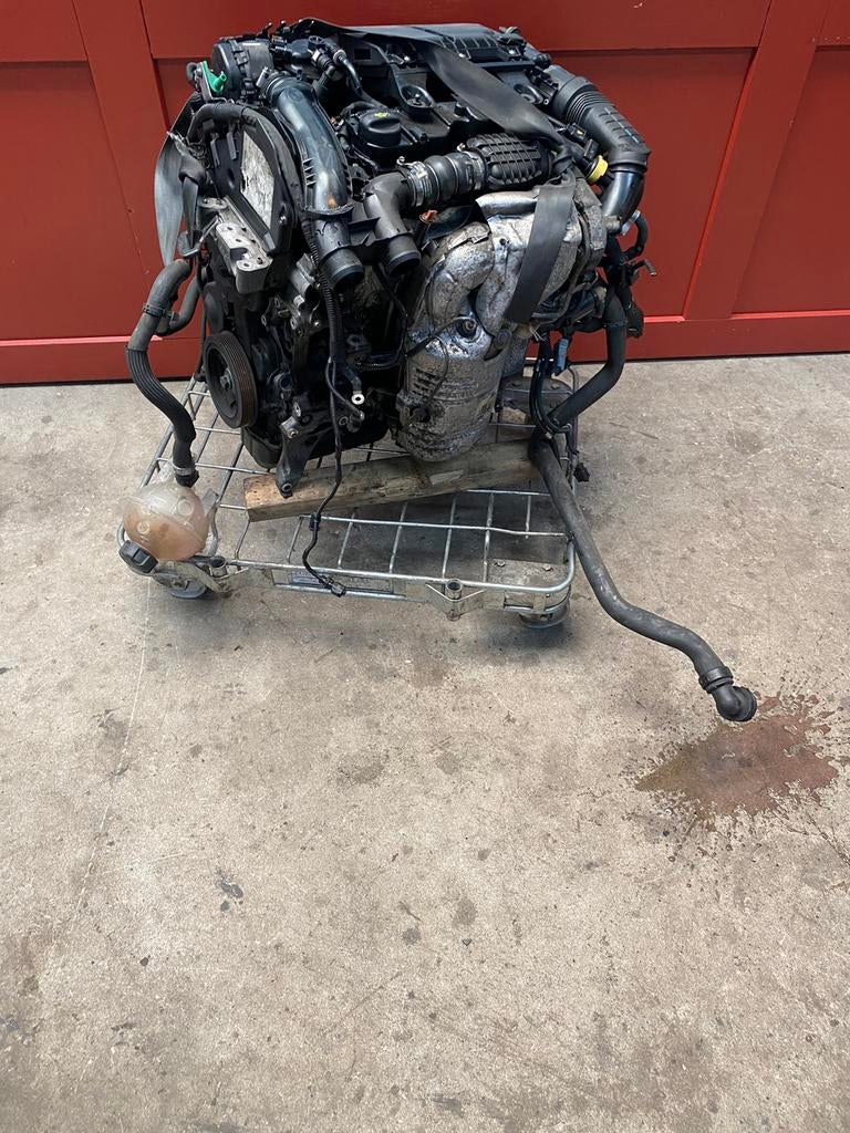 Motor Peugeot 308 2014 1.6 HDI 350634 km motor code BHZ, Auto-onderdelen, Motor en Toebehoren, Ophalen, Citroën