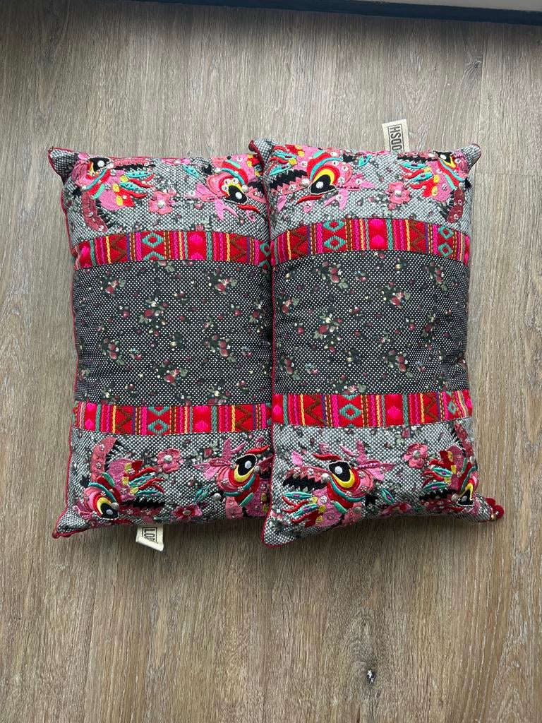 Lodsh Decoratieve kussens met uniek design, Ophalen of Verzenden, Zo goed als nieuw, Overige kleuren, Rechthoekig