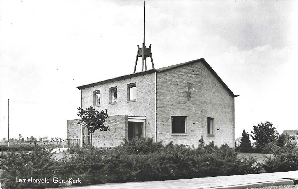 Ansichtkaart: Lemelerveld, Ger. kerk, Verzenden, 1960 tot 1980, Ongelopen, Overijssel