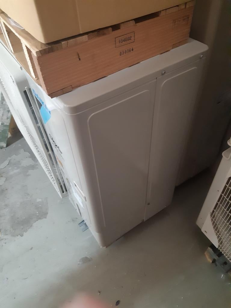 Daikin sattaliet/kanaal.  7kw warmtepomp C&H. Zgan, Ophalen of Verzenden, Zo goed als nieuw