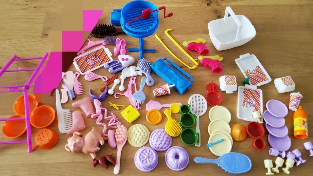 Vintage Barbie Mattel en andere Tienerpop accessoires spulle, Ophalen of Verzenden, Zo goed als nieuw