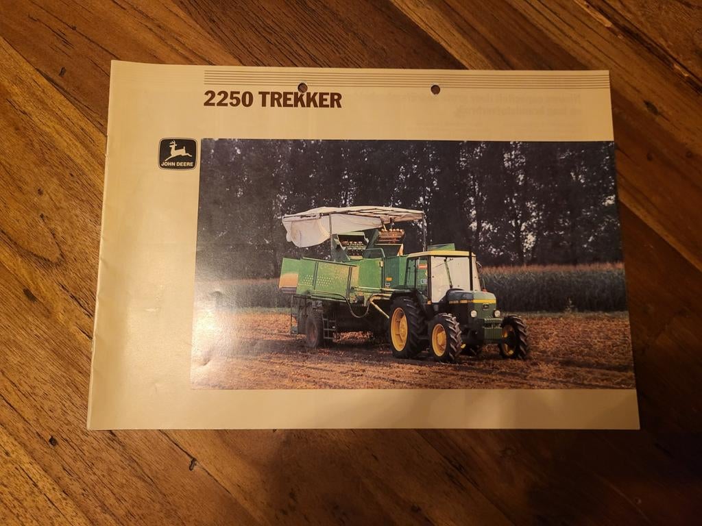 Tractor folder John Deere 2250 trekker, Ophalen of Verzenden, Zo goed als nieuw, Fotografen