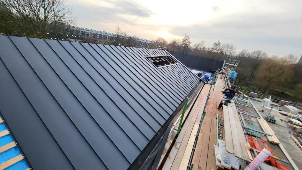 Felsdak, klikfels, metalen daken, Solar, zonnepanelen, Overige kleuren, Info@teccedakenwand.nl, Nieuw, Handelsstraat 15