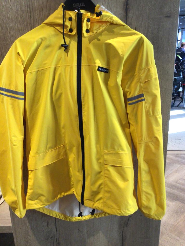 Regenpak Agu Poray 5000 maat S, Caravans en Kamperen, Regenkleding, Ophalen of Verzenden, Zo goed als nieuw, Regenpak, Heren