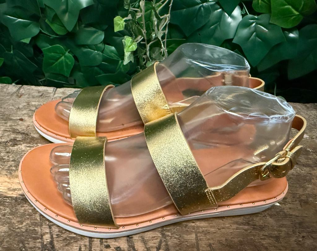 Nieuwe mooie leren sandalen van Fitflop maat 39, Fitflop, Overige kleuren, Nieuw, Fitflop