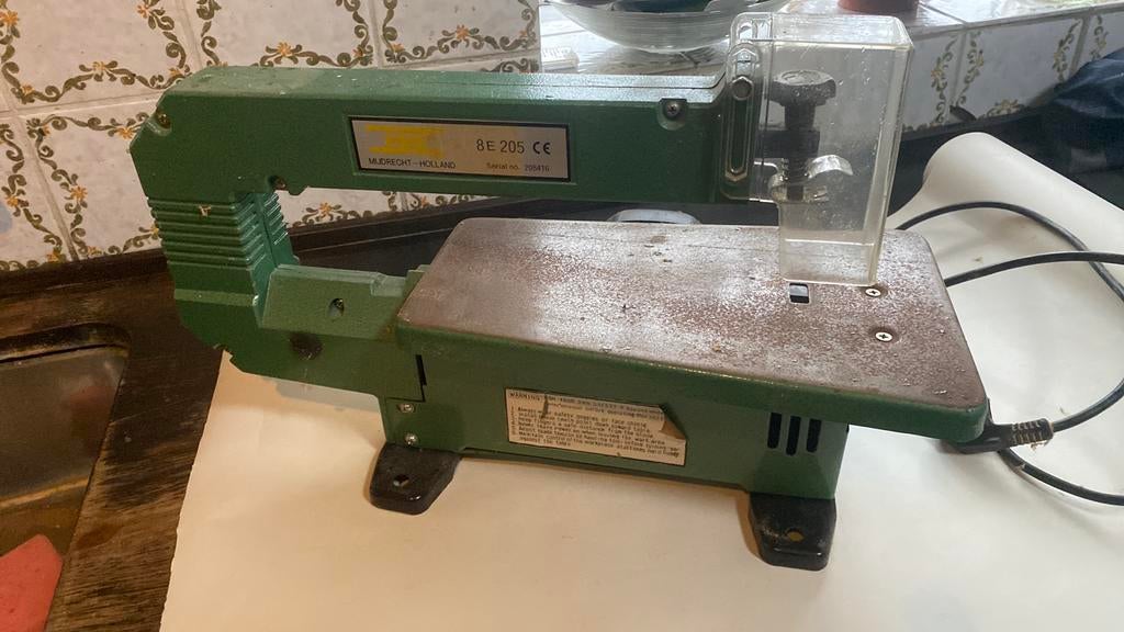 Kinzo figuurzaagmachine, Ophalen of Verzenden, Zo goed als nieuw, Minder dan 600 watt, Overige typen