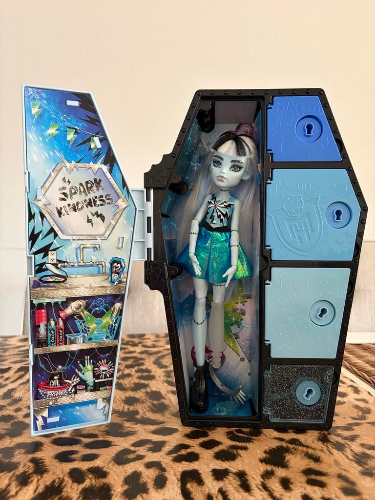 Monster High Skulltimate Secrets Fearidescent Frankie Stein, Ophalen of Verzenden, Nieuw, Meisje