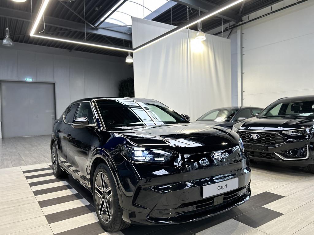 Ford Capri Ext Range RWD 77 kWh PREMIUM | Driver Ass. Pack |, Zwart, 1000 kg, 627 km, 750 kg