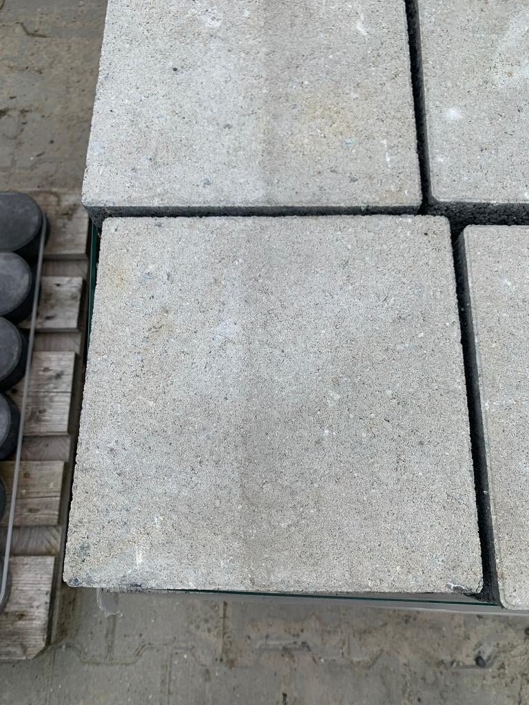 Betonklinker / dubbelklinker 22x22x8 cm Grijs - J&W 26, Tuin en Terras, Ophalen, Klinkers, 5 tot 10 m², Zo goed als nieuw