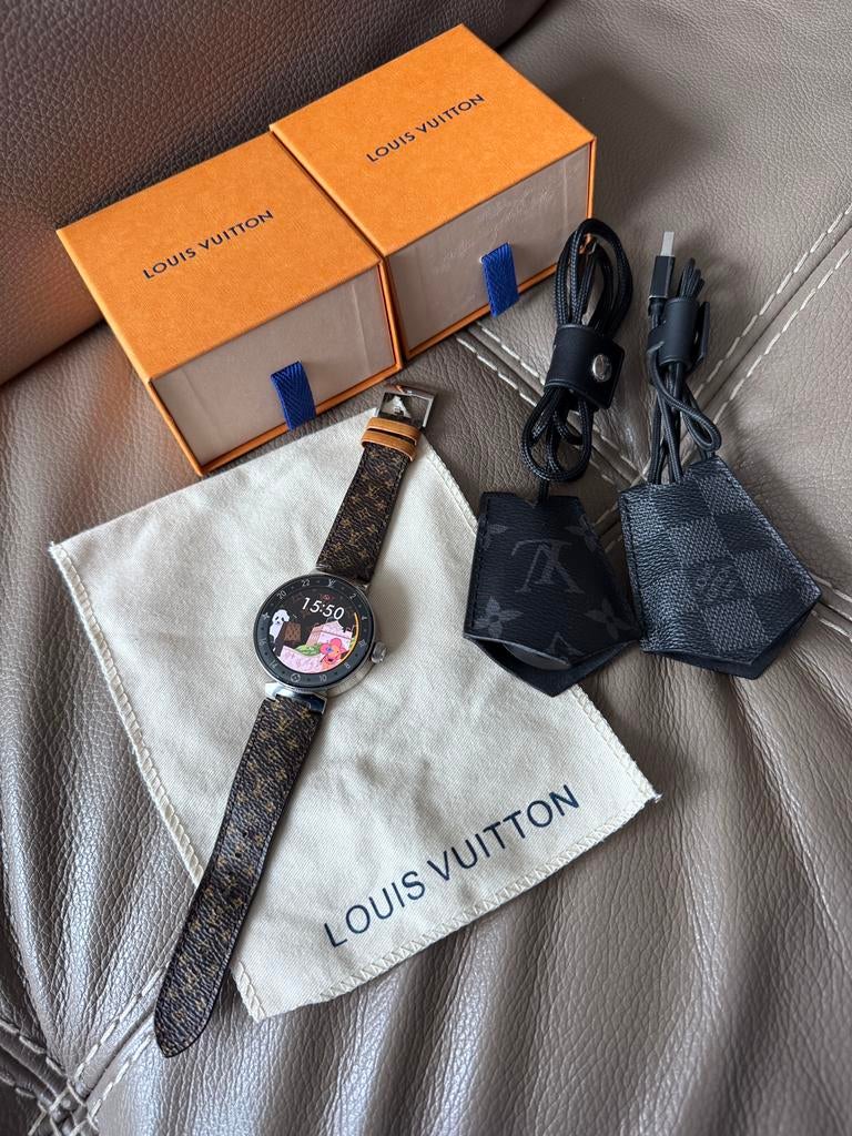 Louis Vuitton Tambour Horizon Smartwatch, Ophalen of Verzenden, Zo goed als nieuw