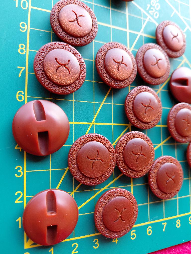 Vintage bruine knopen, Ophalen of Verzenden, Nieuw, Knoop of Knopen