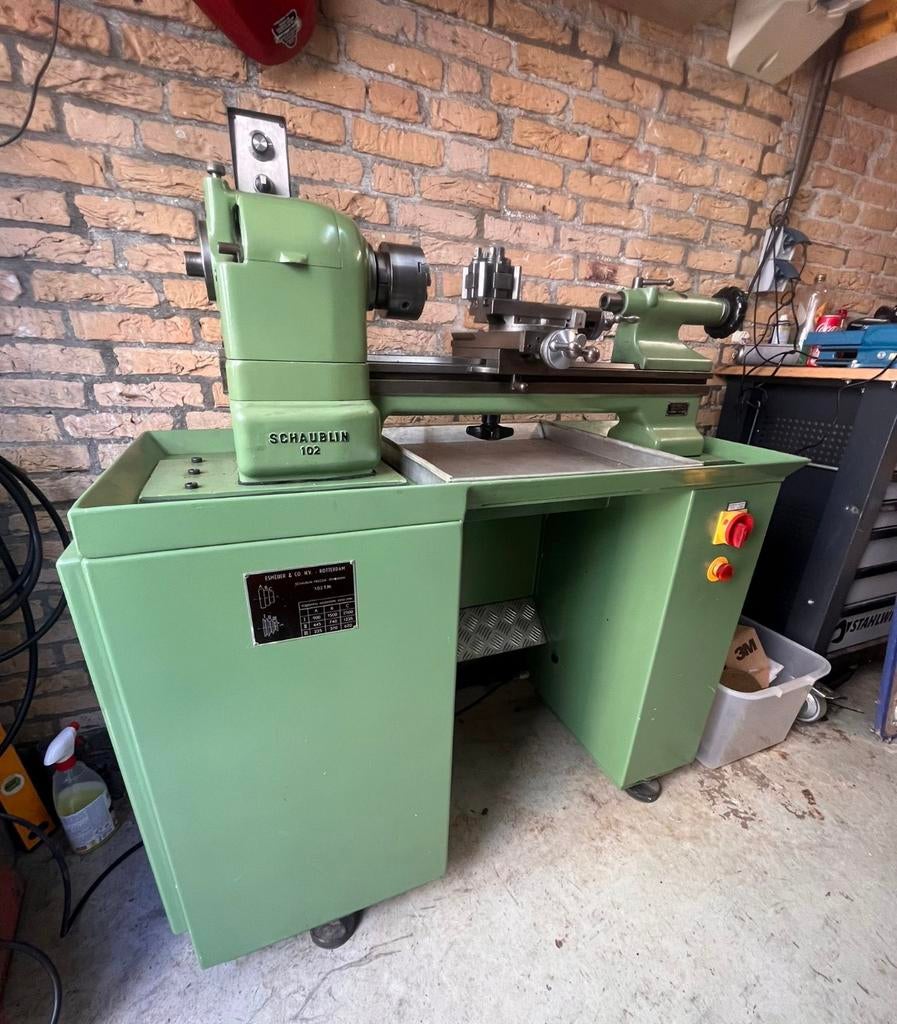 Draaibank schaublin 102 op 220/230v, Ophalen, Zo goed als nieuw, Metaaldraaibank
