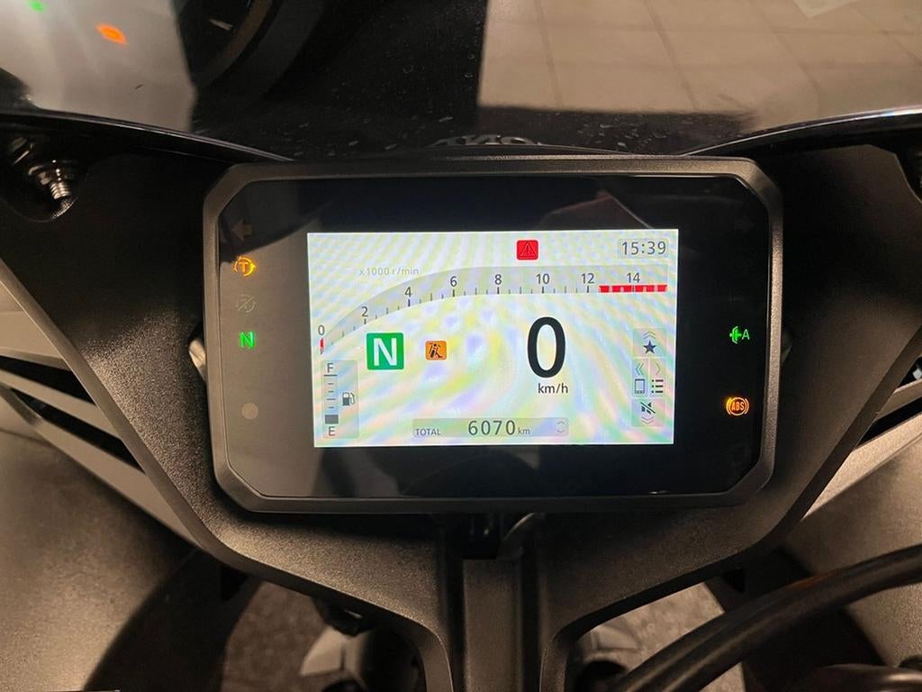 Honda CBR 650 R ECT (bj 2025) - foto 2