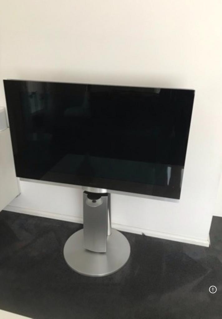 Beovision 7 met speaker en elektrische draaivoet geen ab, 50 Hz, Zo goed als nieuw, 100 cm of meer, Ophalen