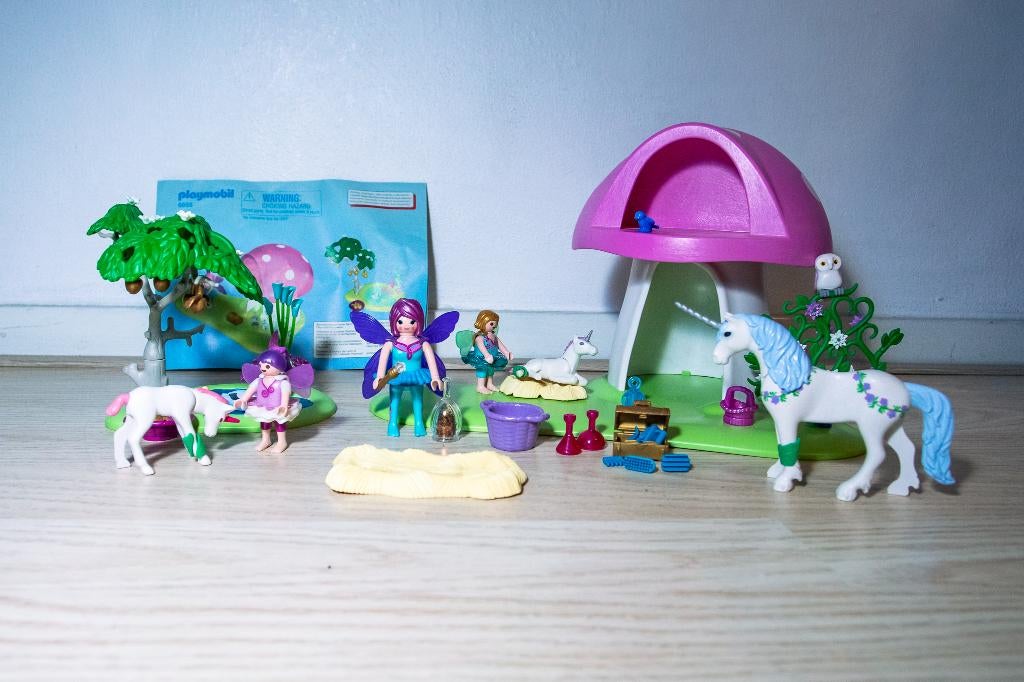 Playmobil Fairies verzorgingspost voor eenhoorns, Kinderen en Baby's, Speelgoed | Playmobil, Ophalen of Verzenden, Zo goed als nieuw