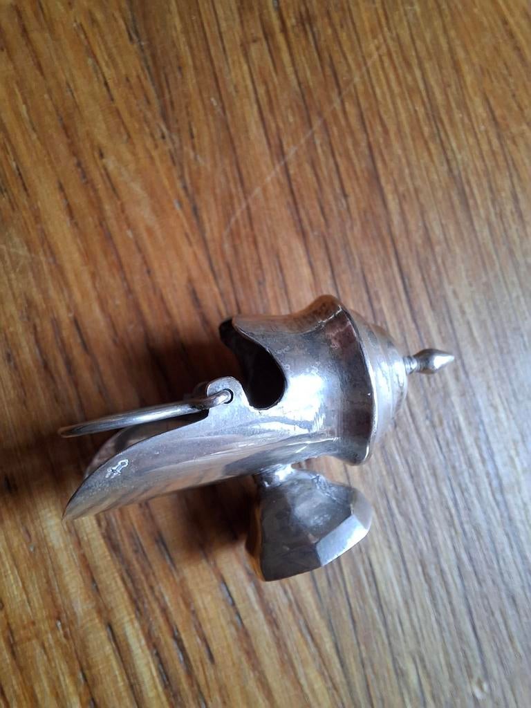 Miniatuur zilveren kolenkitje, Ophalen of Verzenden, Zo goed als nieuw, Zilver, Overige merken