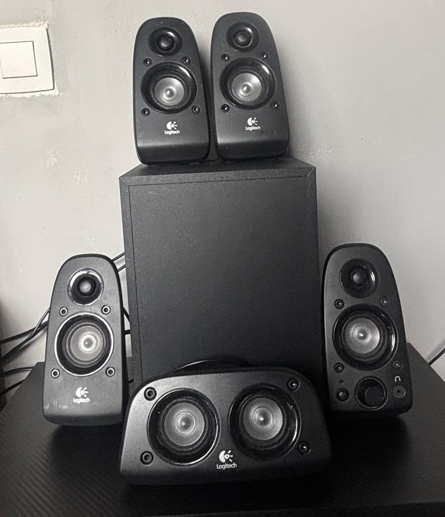 Logitech Z506 5.1 Surround Sound Speakerset, Overige merken, Refurbished, Ophalen of Verzenden, Complete surroundset
