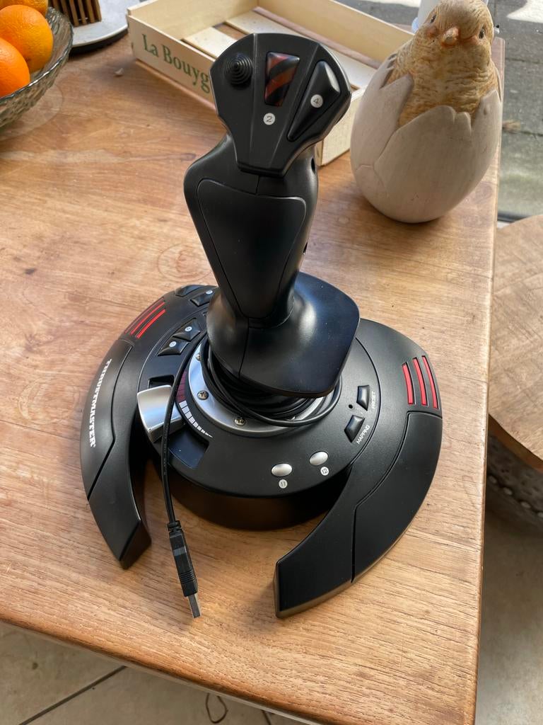 Thrustmaster T-Flight Stick X joystick, Computers en Software, Joysticks, Ophalen of Verzenden, Zo goed als nieuw
