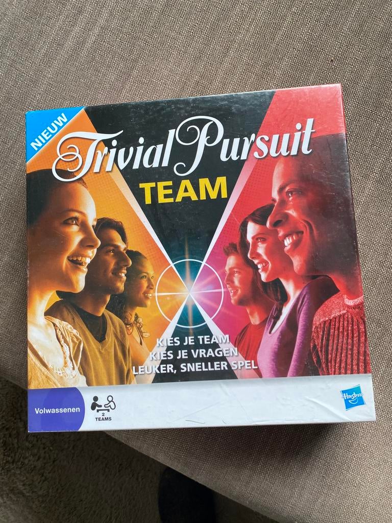 Trivial pursuit team, Ophalen of Verzenden, Nieuw