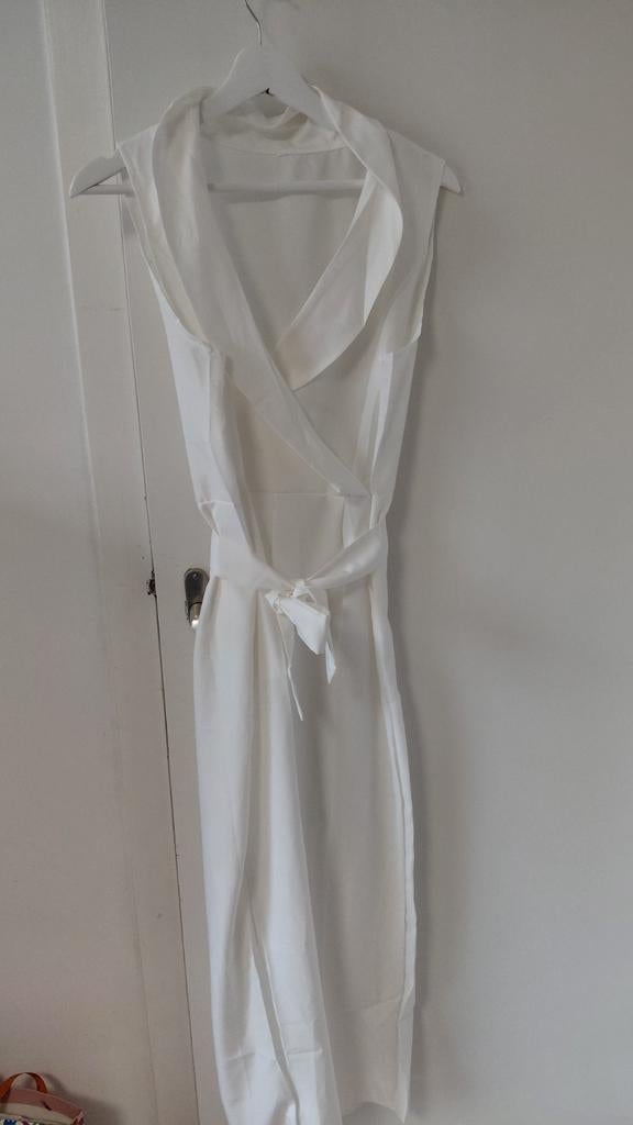 Witte jumpsuit, Ophalen of Verzenden, Zo goed als nieuw, Maat 38/40 (M), Wit