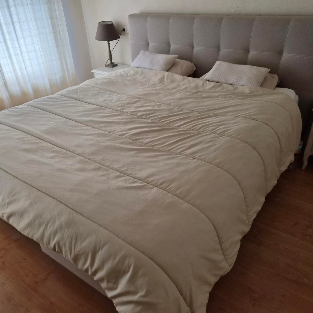 Zelesta dekbed zonder hoes (lits jumeaux), Ophalen of Verzenden, Zo goed als nieuw, Tweepersoons