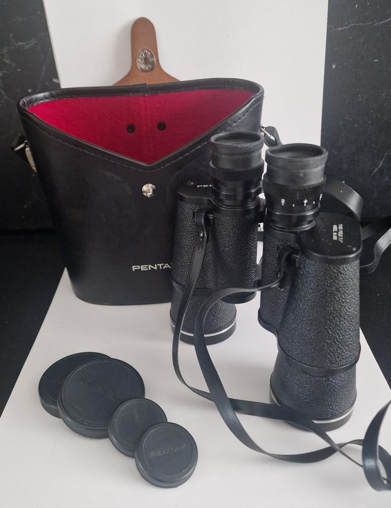 Vintage Pentax Verrekijker Model 593 7x50 met Leren Koker, Gebruikt, Minder dan 8x, Met hoes of tas, Porro (met knik)