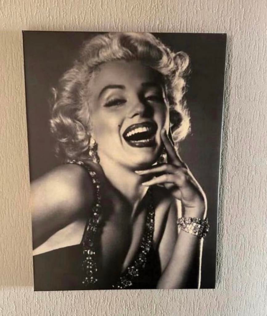 Marilyn Monroe, Ophalen