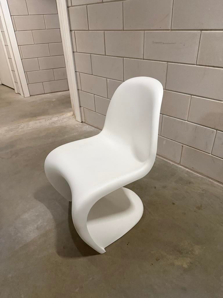 Design Stoel: Vitra Panton, Huis en Inrichting, Stoelen, Ophalen, Kunststof, Gebruikt, Wit