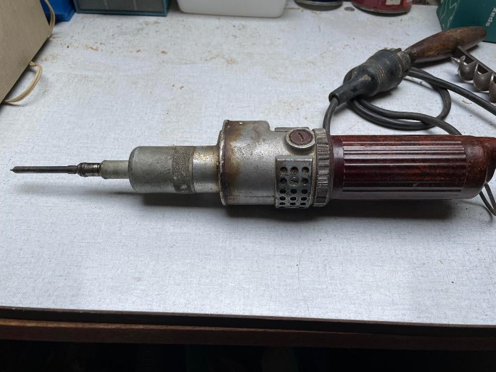 Gereedschap, Ophalen, Gebruikt