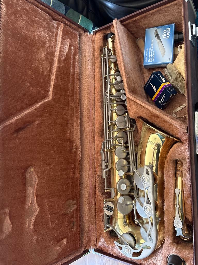 Yamaha YAS-23 Altsaxofoon met Koffer en Accessoires, Muziek en Instrumenten, Blaasinstrumenten | Saxofoons, Ophalen, Gebruikt