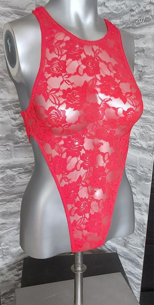 Sexy rode kanten stringbody M, Kleding | Dames, Ondergoed en Lingerie, Ophalen of Verzenden, Rood, Body of Korset