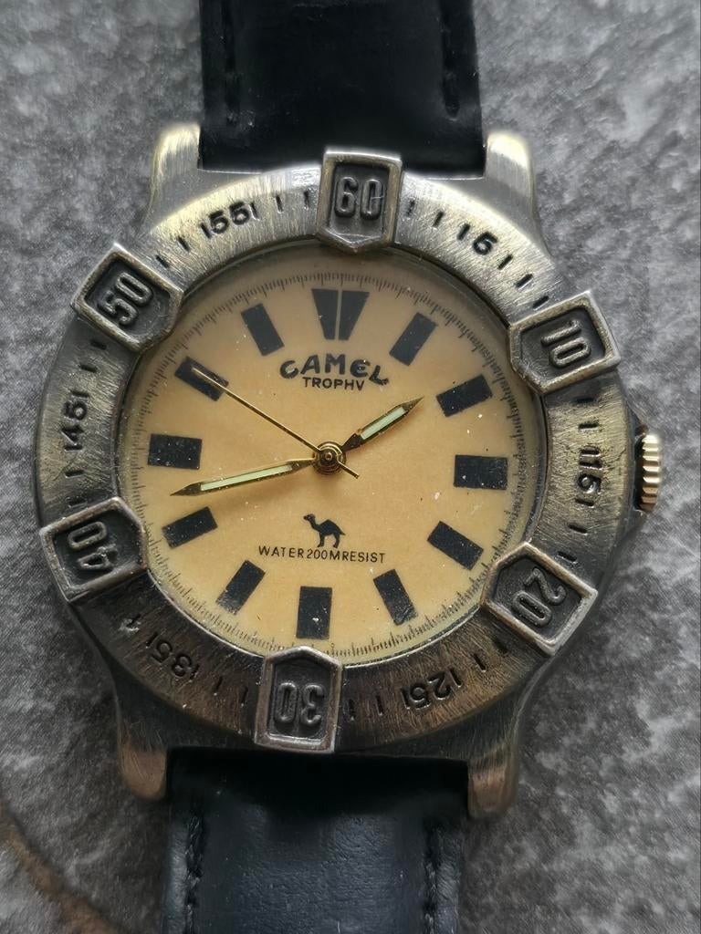CAMEL TROPHY Horloge, Ophalen of Verzenden, Zo goed als nieuw, Leer, Overige merken