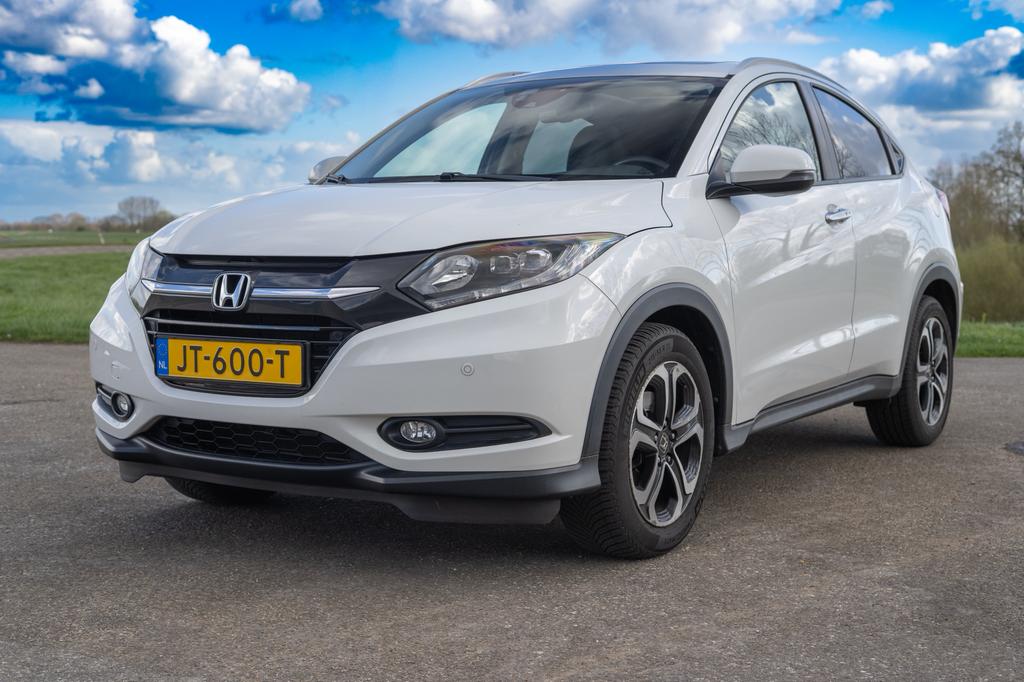 Honda HR-V 1.5 I-vtec 130pk CVT 2016 Wit, Auto's, Honda, 1498 cc, Leder en Stof, Wit, Origineel Nederlands