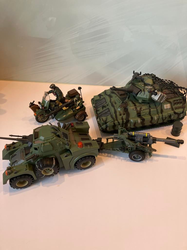 Militaire Voertuigen  Chap Mei, Verzamelen, Ophalen of Verzenden, Zo goed als nieuw