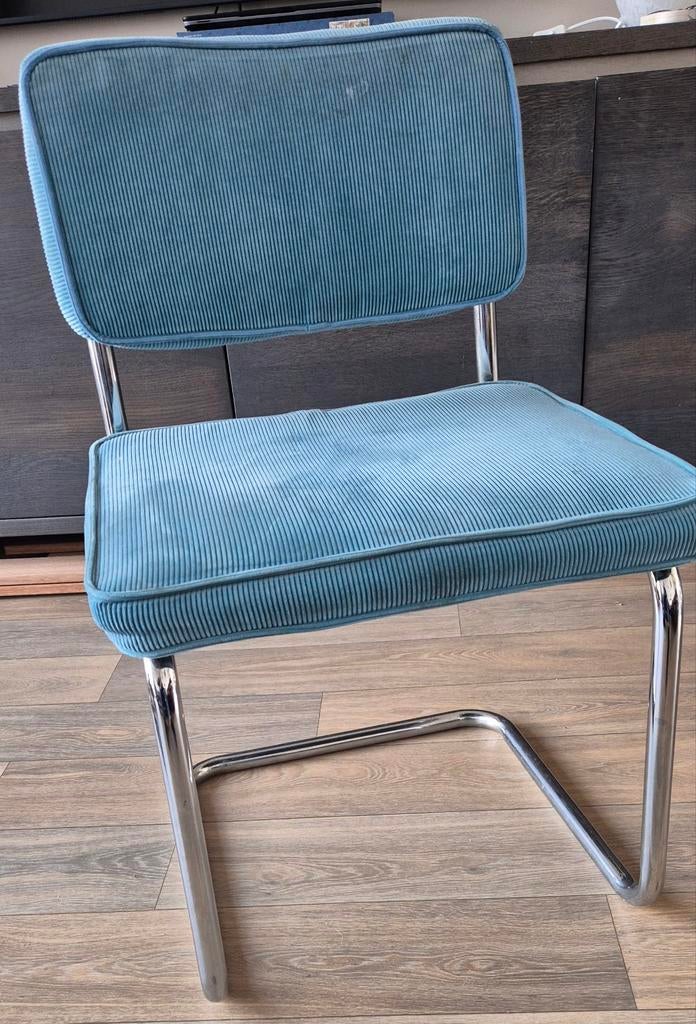 Gratis 4 eethoekstoelen, Ophalen, Gebruikt, Eén