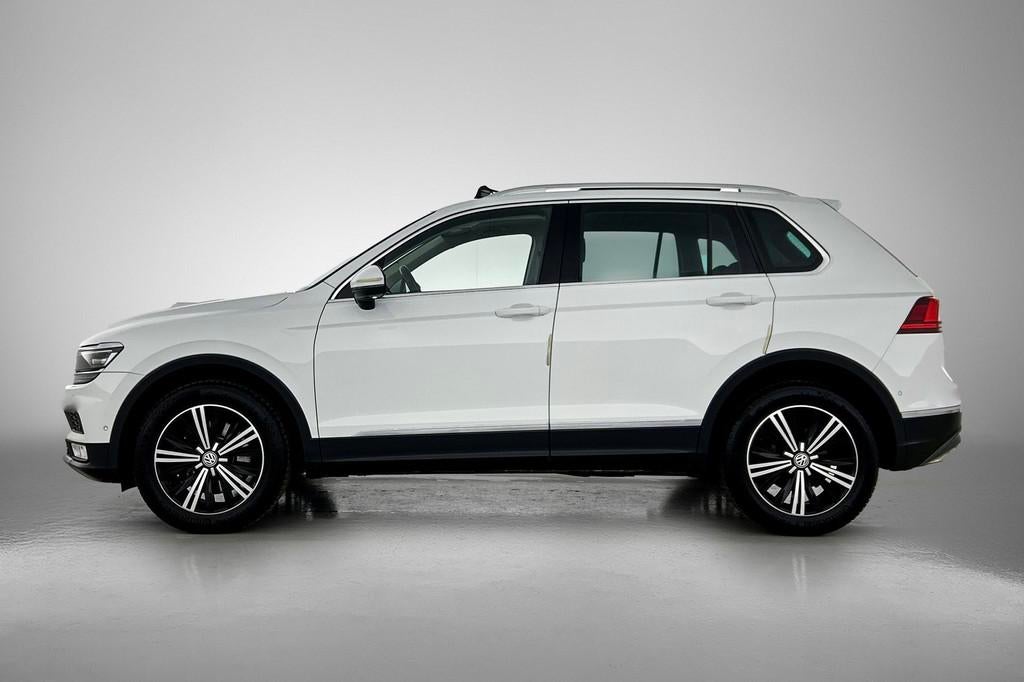 Volkswagen TIGUAN 2.0 TSI 4Motion Highline | 220PK | VOL! |, Gebruikt, 4 cilinders, 1984 cc, 2500 kg