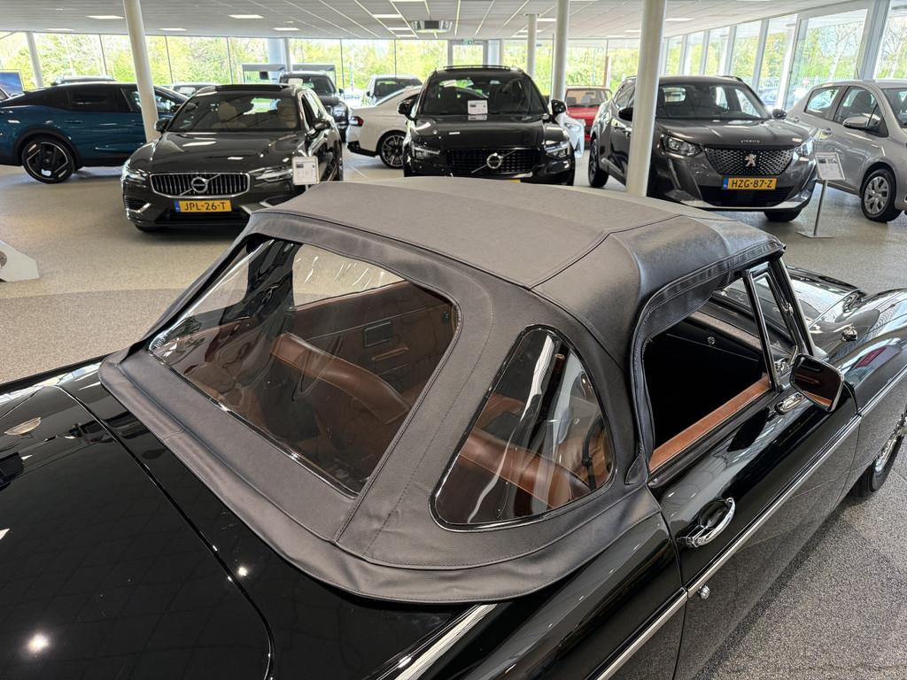 MG B 1.8 Roadster, LHD, Orig. chroom bumper, Overdrive, Nieu, Auto's, Oldtimers, Achterwielaandrijving, Cabriolet, Zwart, Leder