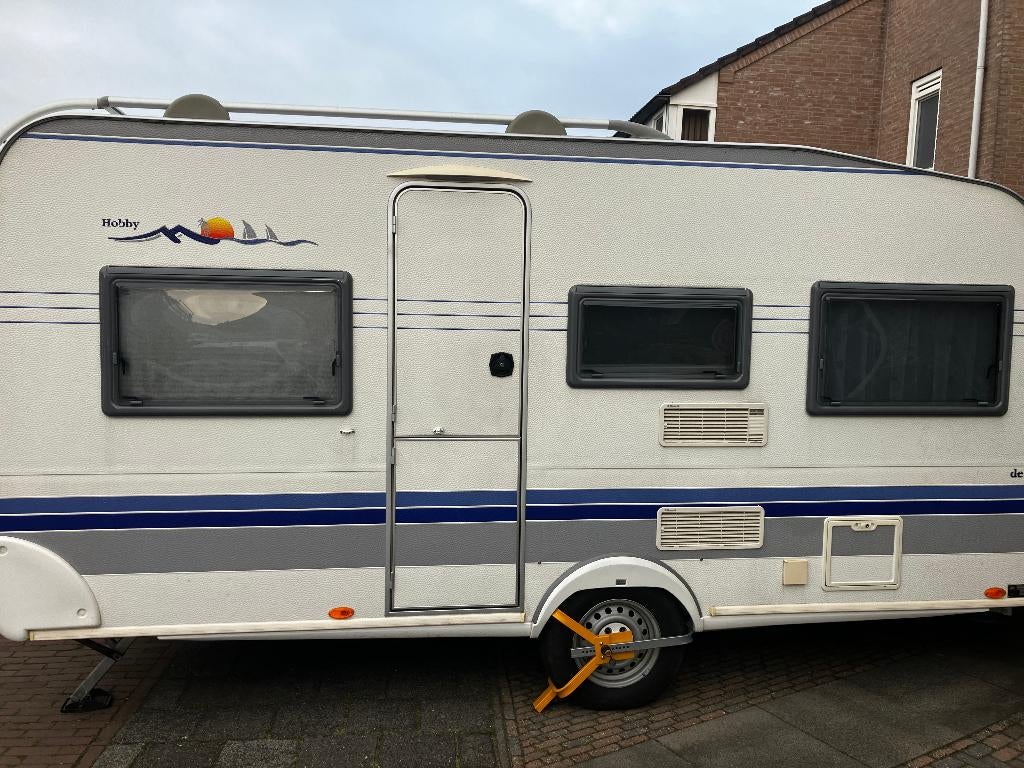 Hobby de luxe easy 450 UF Voortent, Luifel, Fietsdrager, Rondzit, Hobby, 750 - 1000 kg, Particulier