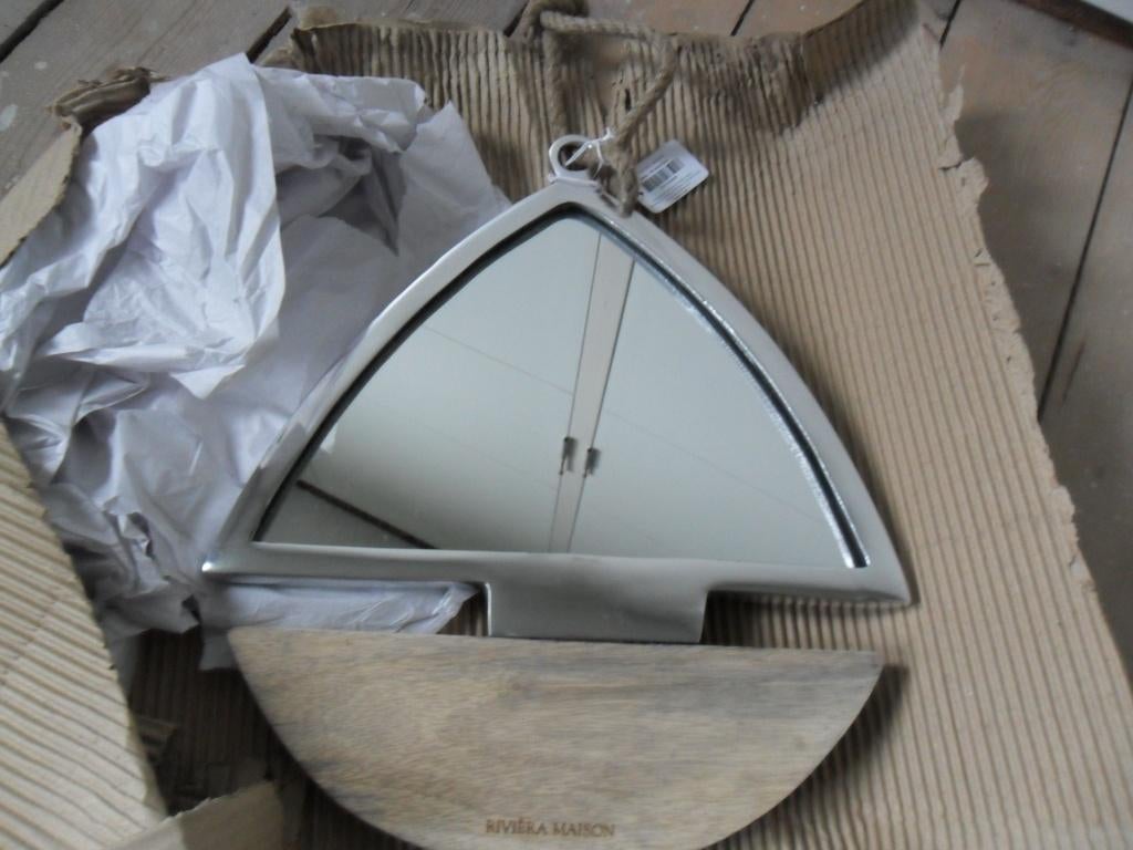 Riviera maison zeilboot spiegelafm.36x30 cm   nieuw, Huis en Inrichting, Woonaccessoires | Spiegels, Minder dan 50 cm, Nieuw, Ophalen of Verzenden