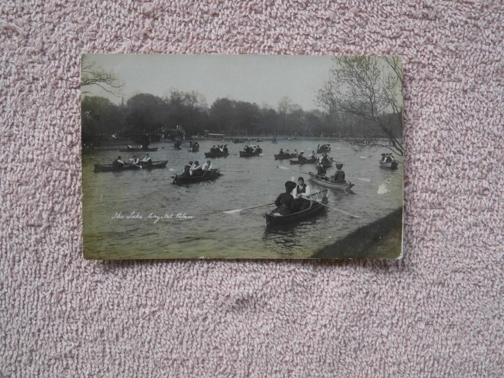 The Lake Crystal Palace - Bootje varen rond 1900, Verzamelen, Ansichtkaarten | Buitenland, Ophalen of Verzenden, Voor 1920, Ongelopen