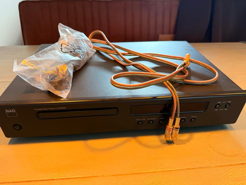 NAD Compact Disc Player C 545BEE, Audio, Tv en Foto, Cd-spelers, Ophalen, Zo goed als nieuw, Overige merken
