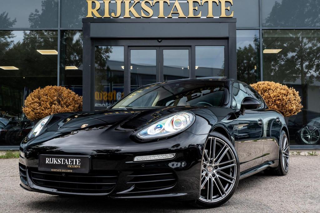 Porsche Panamera 3.0 S E-Hybrid|SPORT CHRONO|PANO|BLACK OPT., Auto's, Gebruikt, 2995 cc, Zwart, Bedrijf