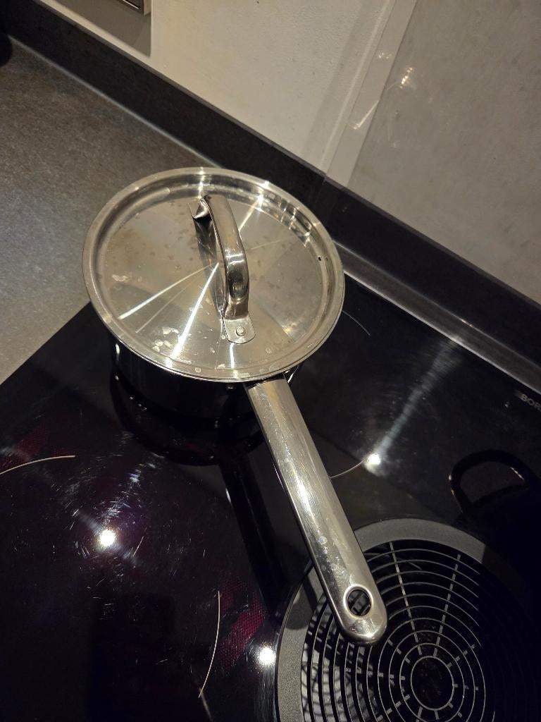 Steel pannetje Ikea, Inductieplaat, Overige typen, Ophalen of Verzenden, Zo goed als nieuw