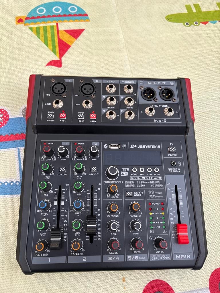JBSYSTEMS Live-6 Mengpaneel - Compacte Mixer, Muziek en Instrumenten, Mengpanelen, Ophalen of Verzenden, Gebruikt, Minder dan 5 kanalen