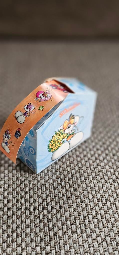 Stickers op rol Diddlina, Ophalen of Verzenden, Zo goed als nieuw, Papier, Kaart of Schrift