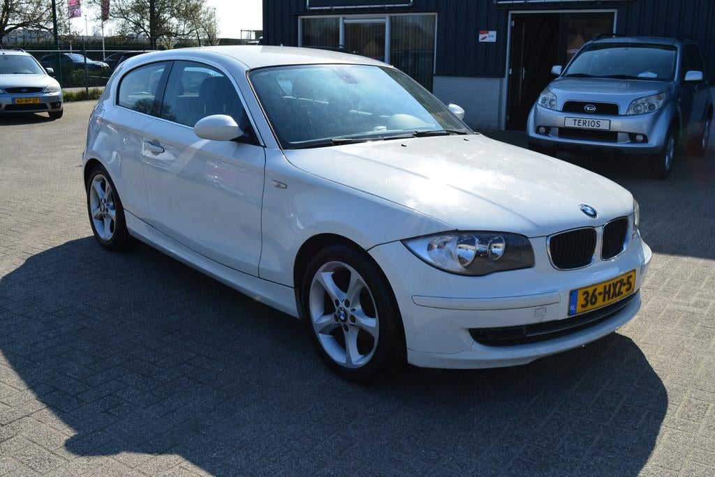 BMW 1-serie 116i Executive | Airco | Cruise | Motor Defect !, 1-Serie, Gebruikt, 1599 cc, 4 cilinders