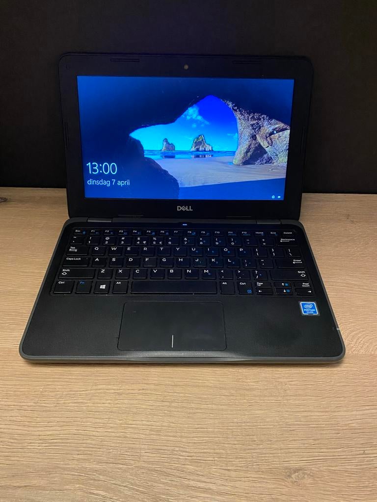 Dell Latitude 3190 - Compacte en Robuuste Laptop, Computers en Software, Windows Laptops, Gebruikt, Qwerty, Verzenden, SSD